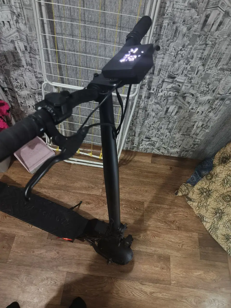 Продам электросамокат Midway Amix Pro 2кВт - Электросамокаты (Электроника) в Владивосток