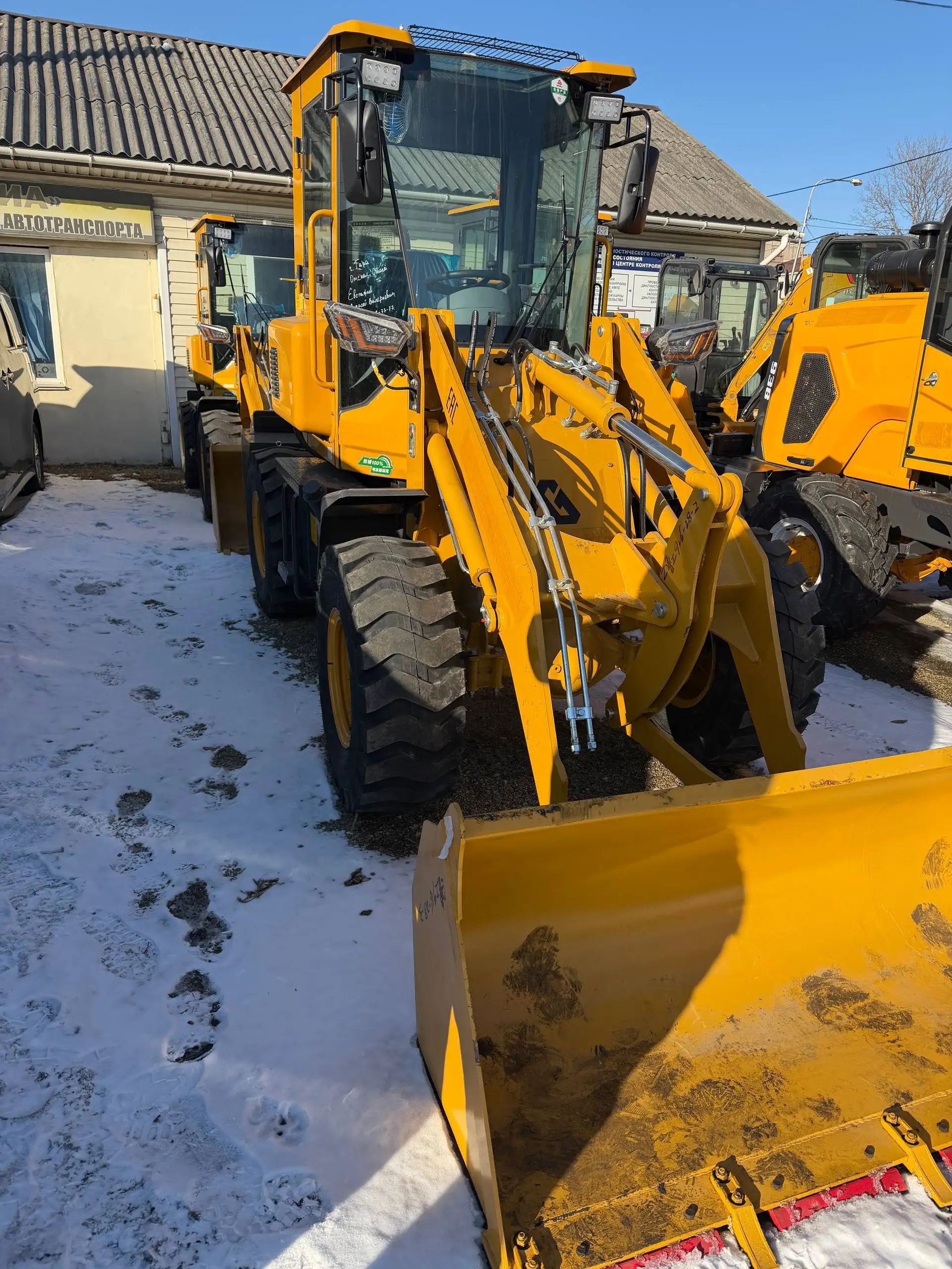 Шандонг 938 высота 3,6 м, подъем 1,6 тонн - Барахолка в Владивосток