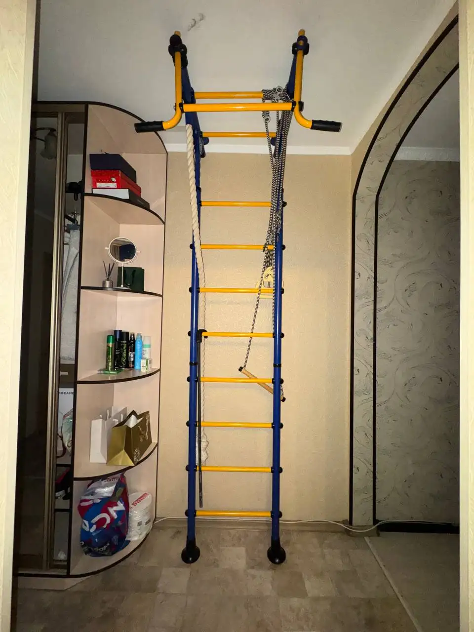 Шведская стенка для детей - Детские товары (Барахолка) в Владивосток