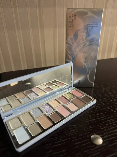 Палетка теней Cheeryep Dreamcatcher #16 - Косметички и сумки в Владивосток