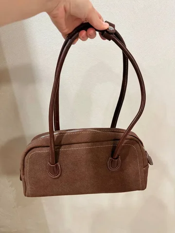 Новая замшевая сумка - Батарейки в Владивосток