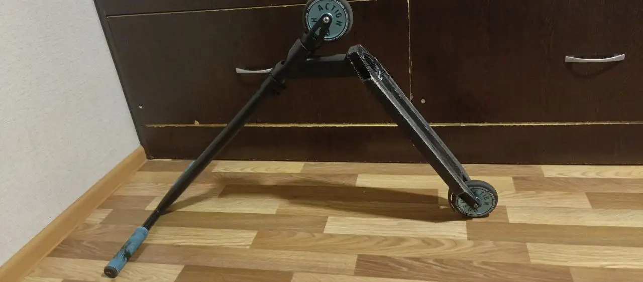 Продам трюковой самокат - Спортивный инвентарь (Хобби и отдых) в Владивосток