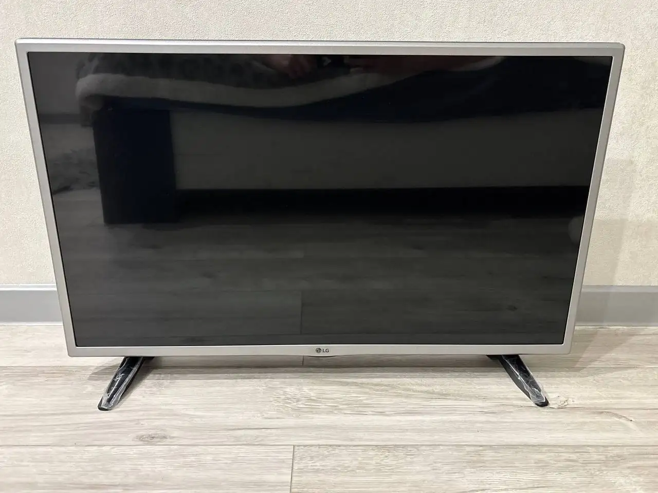 Продам смарт телевизор LG 32LJ600U 2020 года - Телевизоры (Электроника) в Владивосток