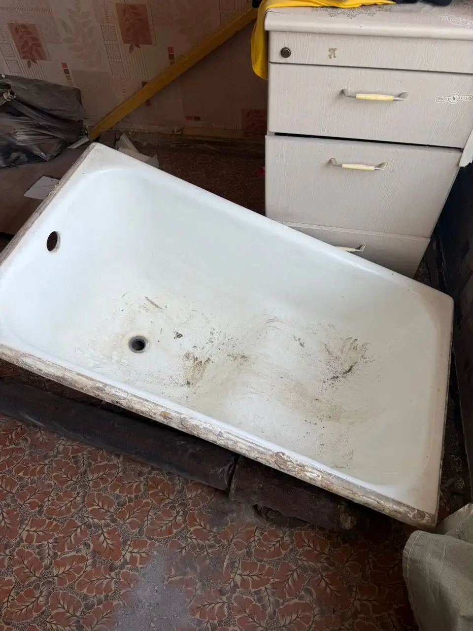 Чугунная ванна 120/70 - Сантехника (Барахолка) в Владивосток