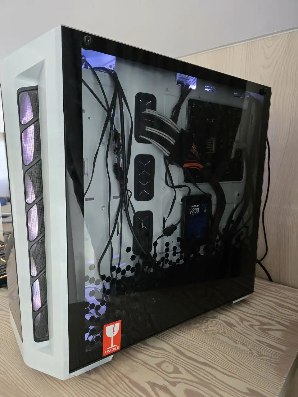 Продам игровой компьютер i5-10400f GTX 1660ti 32GB с монитором - Компьютеры и комплектующие (Электроника) в Владивосток