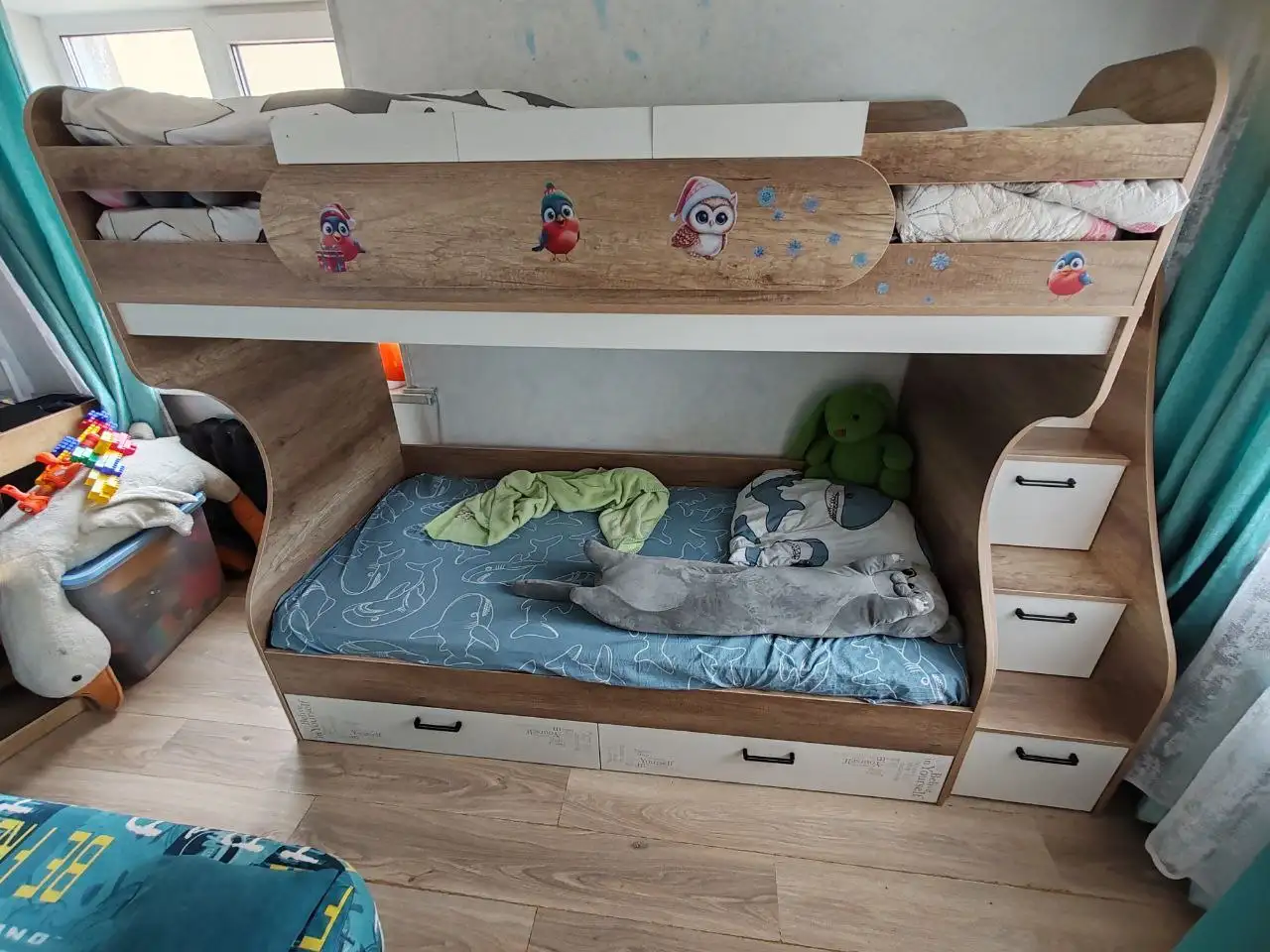 Двухъярусная кровать с матрасами в хорошем состоянии - Мебель (Барахолка) в Владивосток