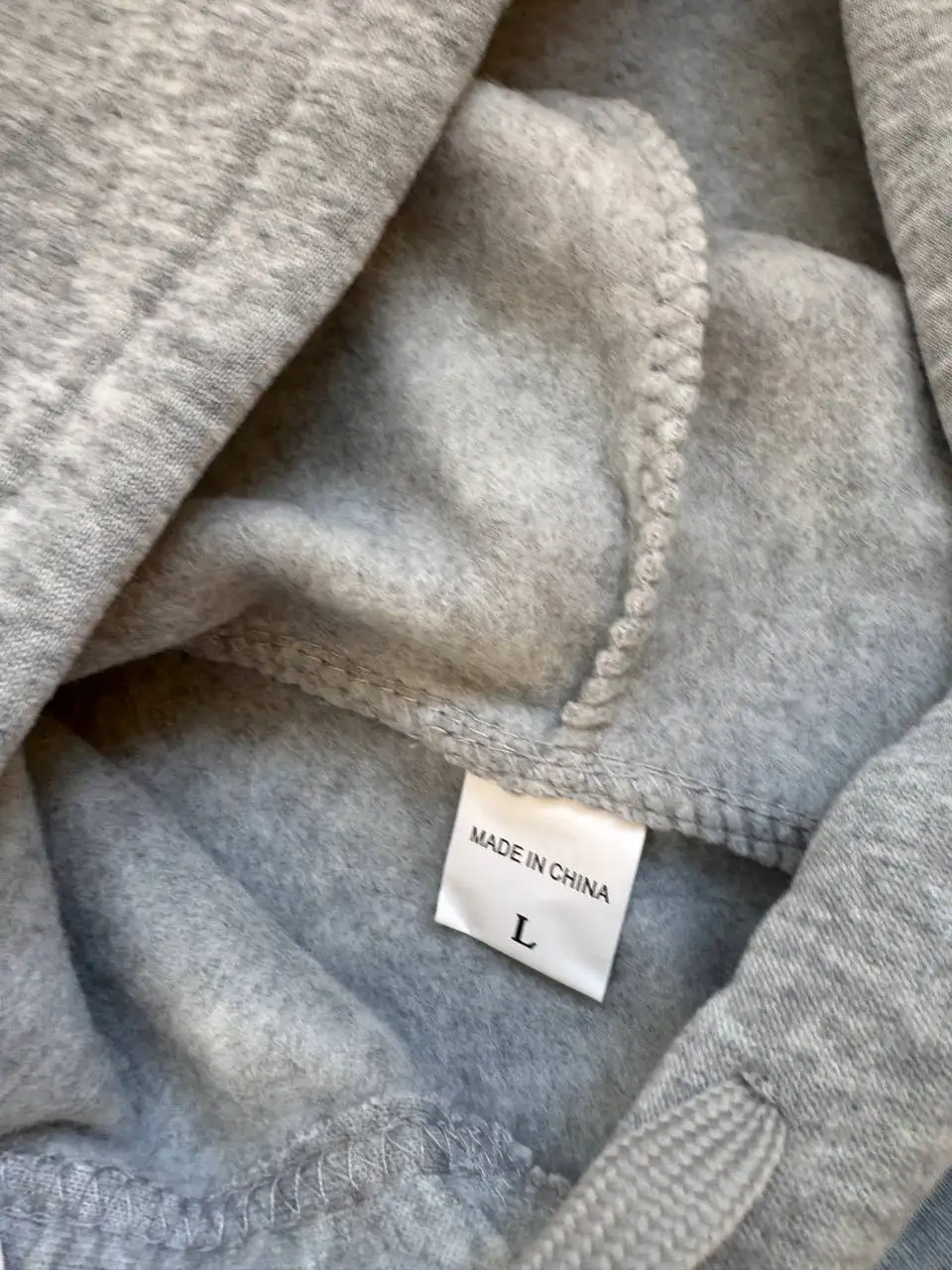 Толстовка новая размер м/л - Толстовки (Одежда) в Владивосток