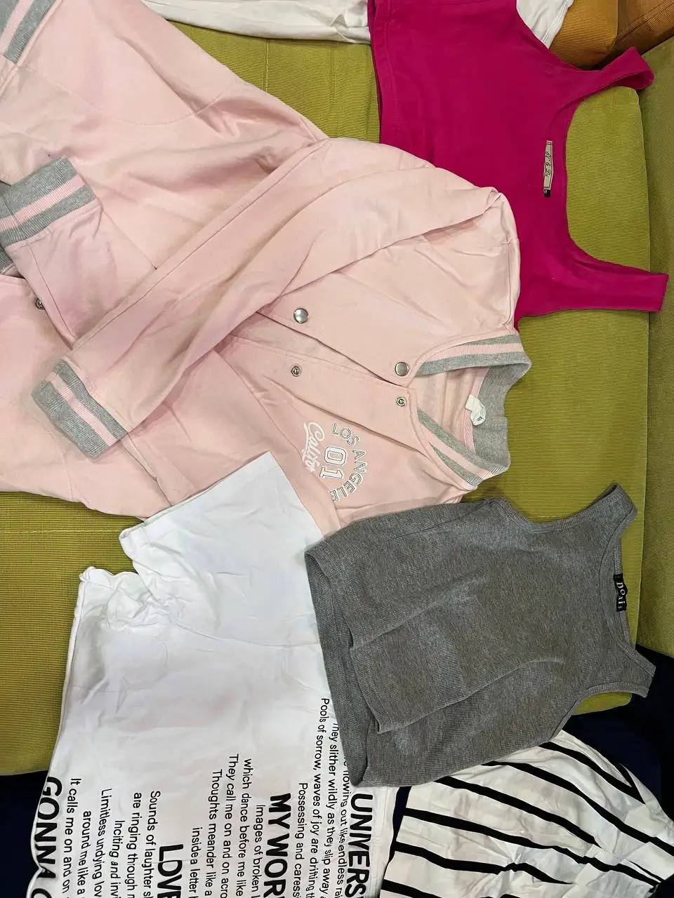 Продам вещи! Почти новые - Женская одежда (Одежда) в Владивосток