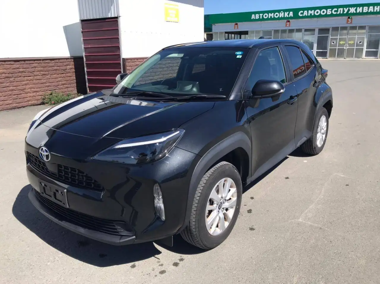 Продажа автомобиля Toyota Yaris Cross 2022 года - Авто в Владивосток