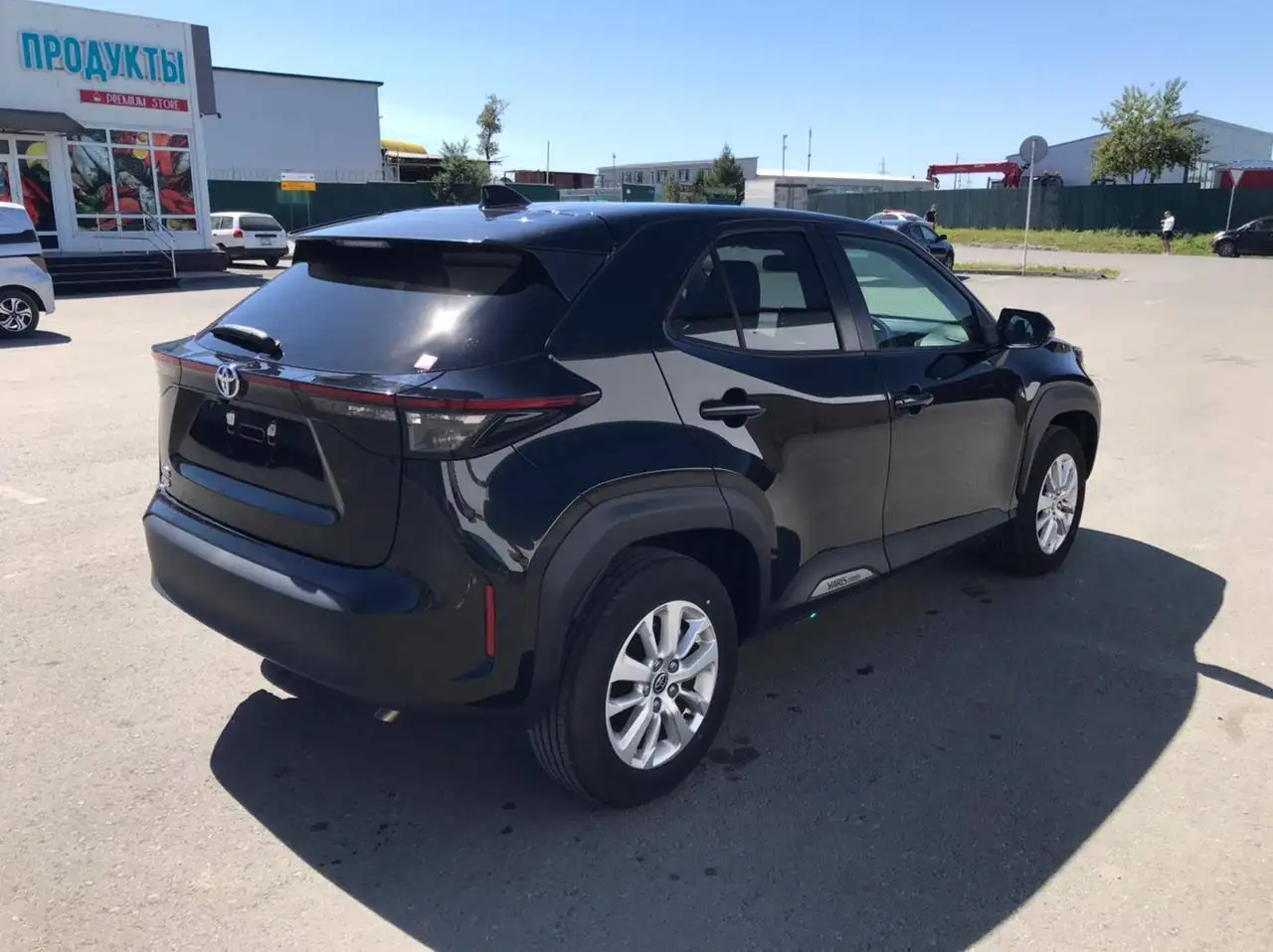 Продажа автомобиля Toyota Yaris Cross 2022 года - Авто в Владивосток