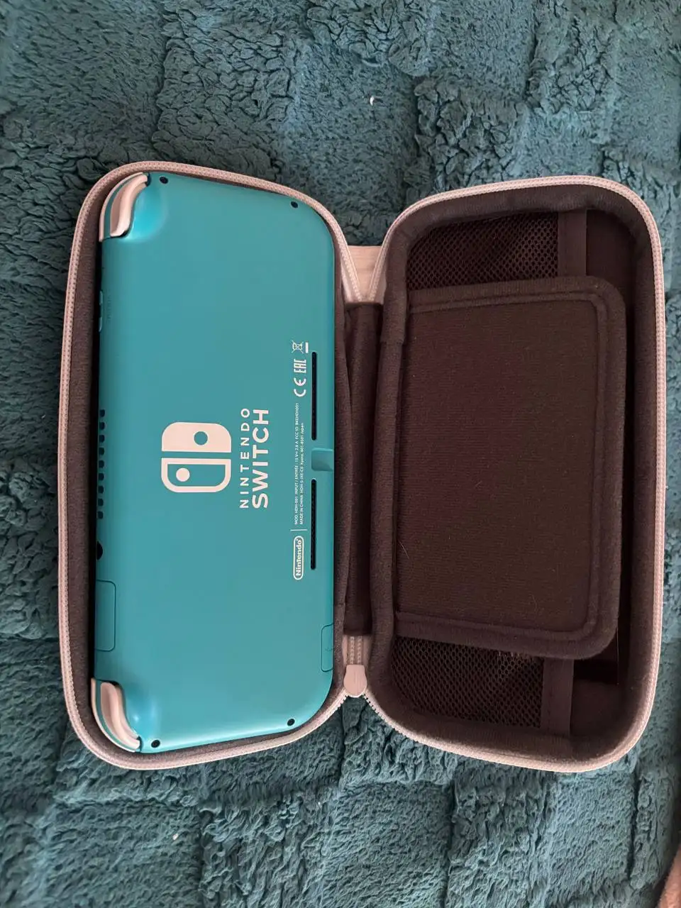 Продам прошитый полный комплект - Барахолка в Владивосток