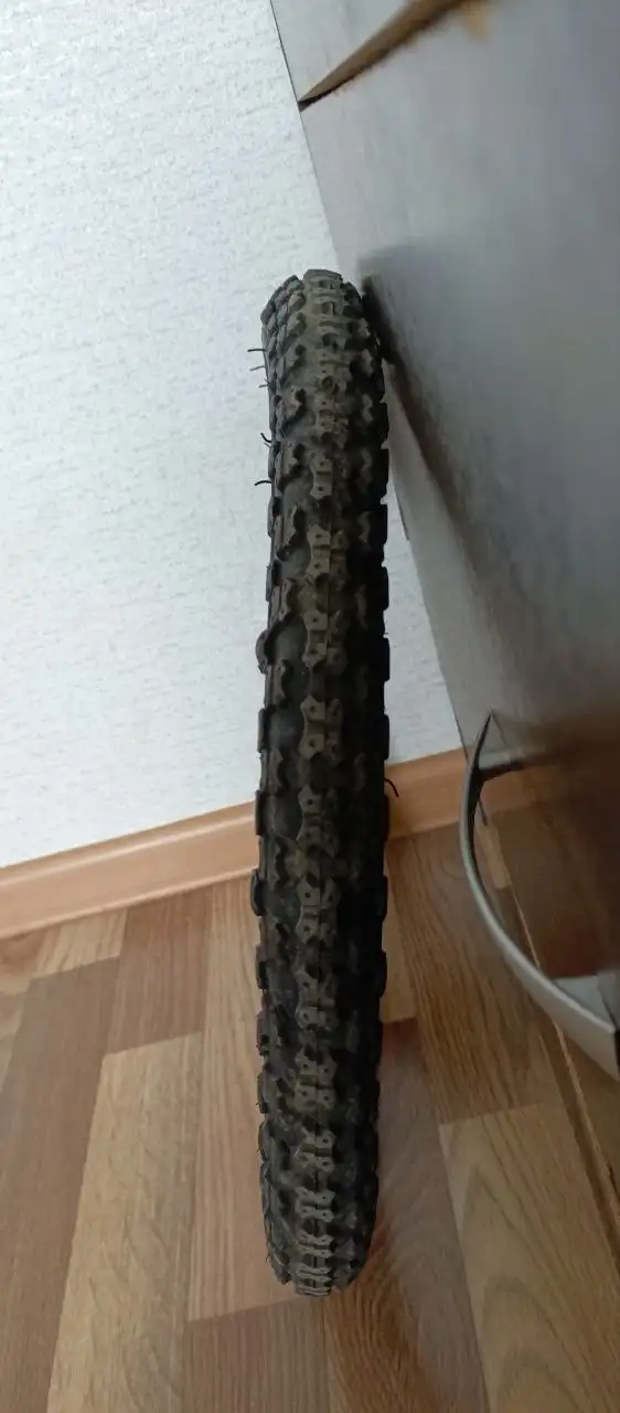 Продажа покрышек с камерой - Шины и диски (Запчасти) в Владивосток