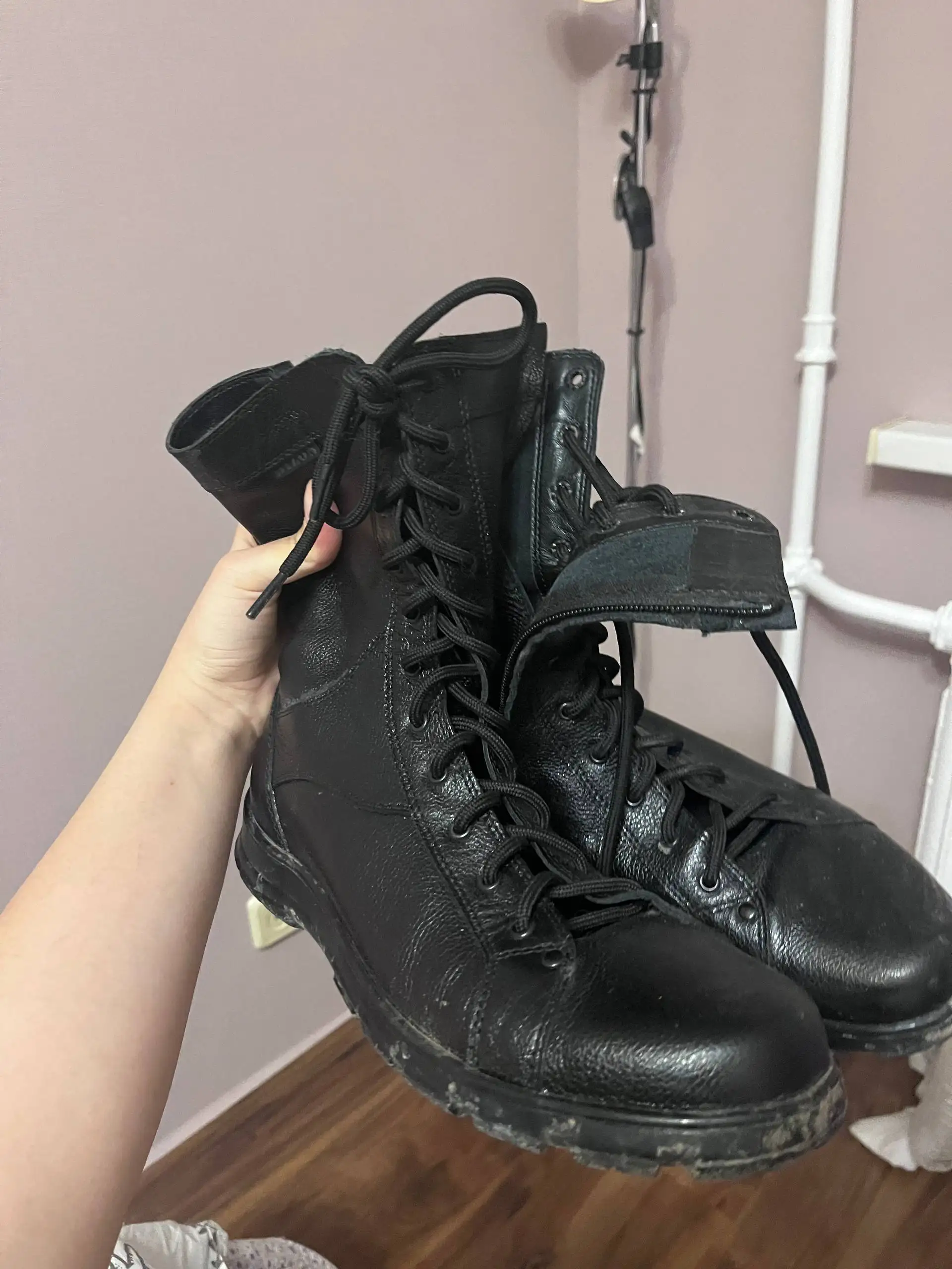 Продам демисезонные берцы фирмы безон 43 размер - Обувь (Одежда) в Владивосток