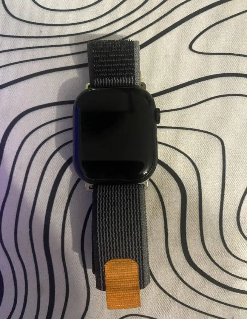 Продажа б/у товаров: стекло багажника Honda FIT, камера-няня, сумка Rick Owens, джунгарский хомяк, копия Apple Watch - Барахолка в Владивосток