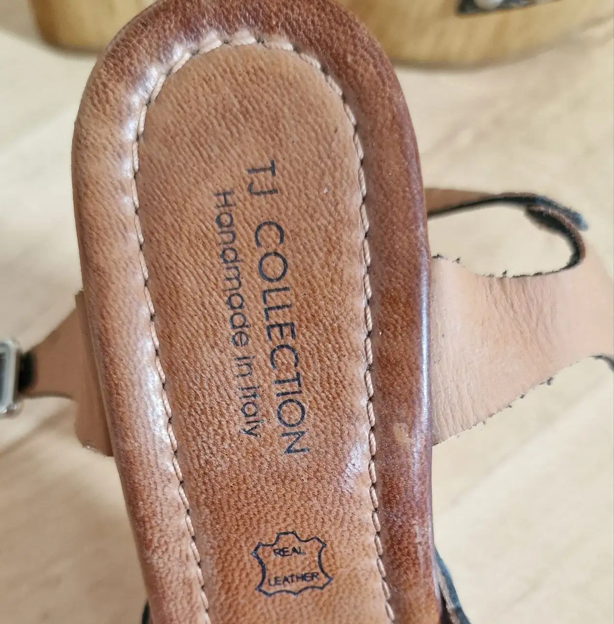 Босоножки 37 размер новые - Обувь (Одежда) в Владивосток