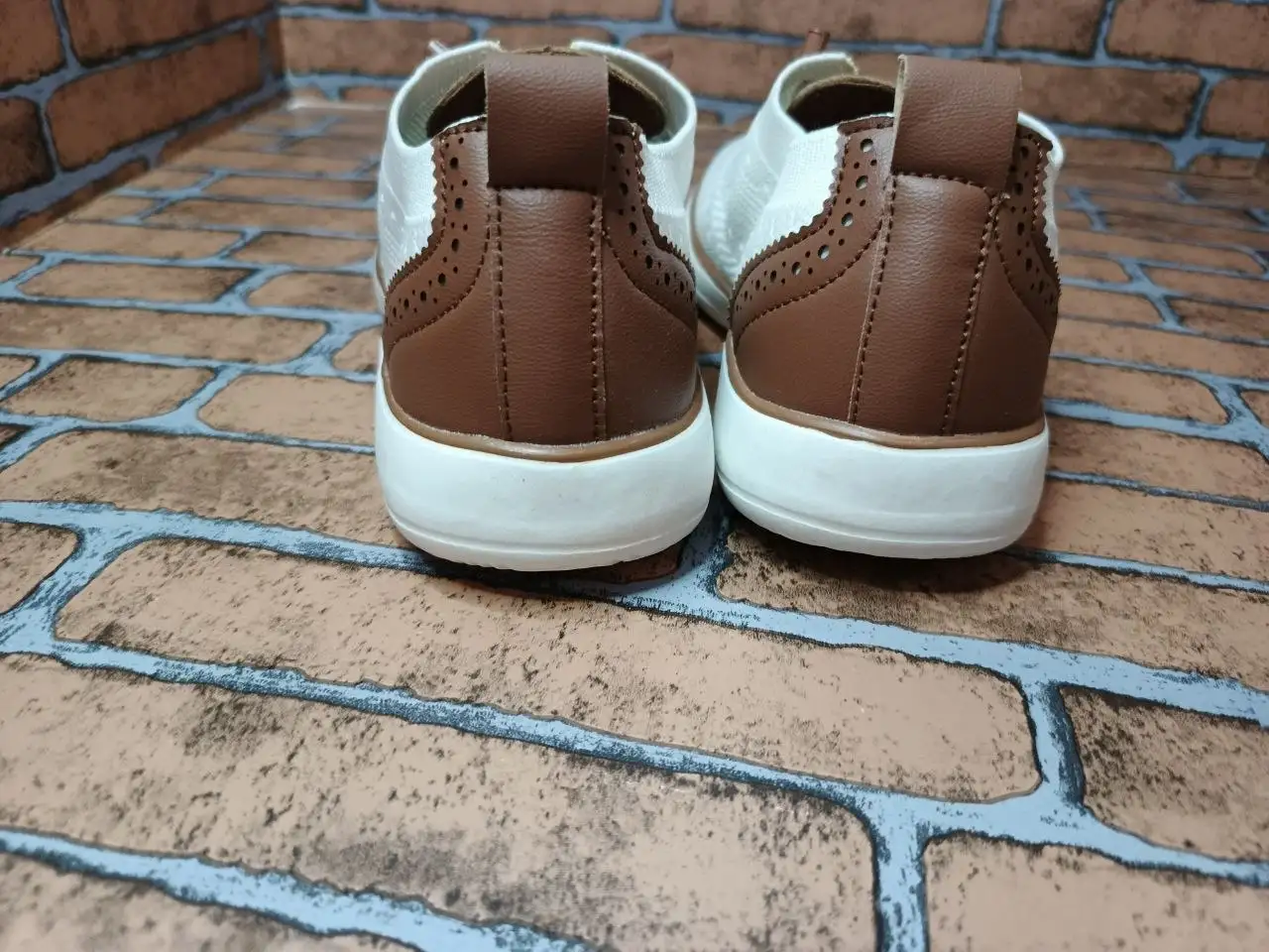 Легкие женские кроссовки 38 размер - Обувь (Одежда) в Владивосток