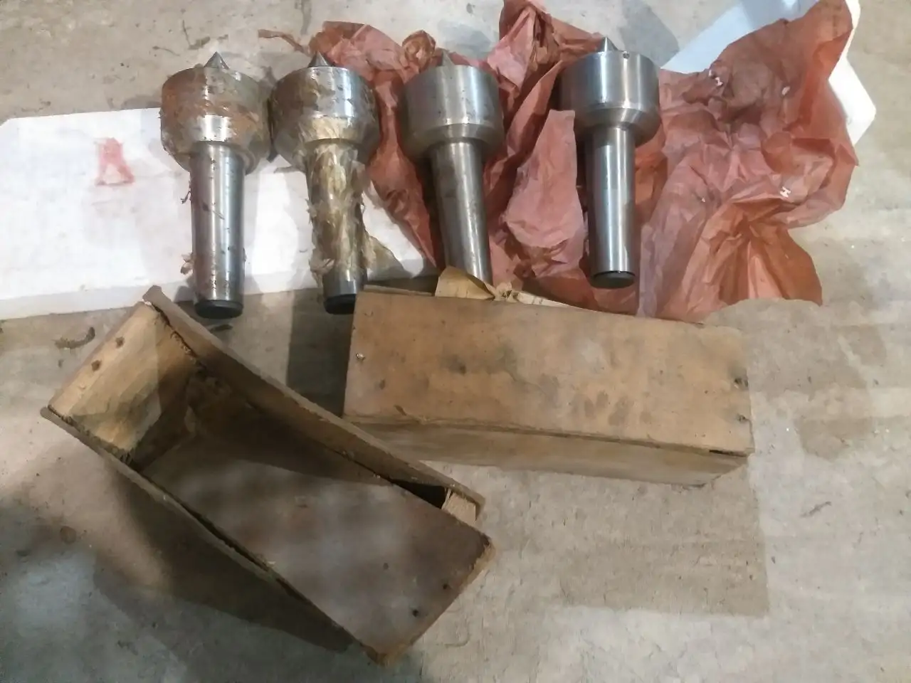 Продажа токарных резцов и конусов - Барахолка в Владивосток