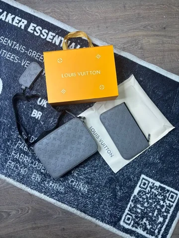 Продажа мужской сумки Louis Vuitton - Специальная одежда в Владивосток