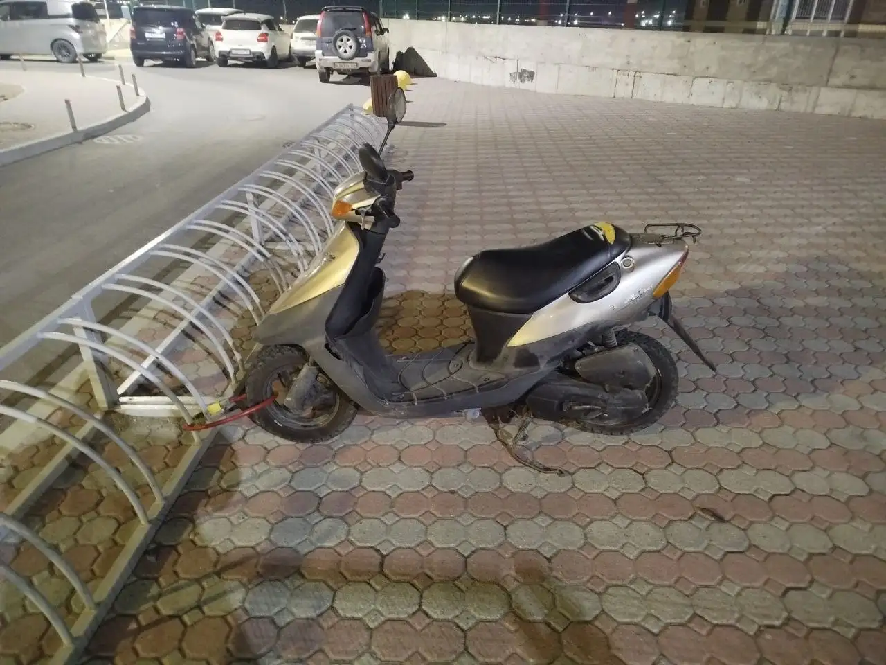 Продам Suzuki Lets 2 - Легковые автомобили (Авто) в Владивосток