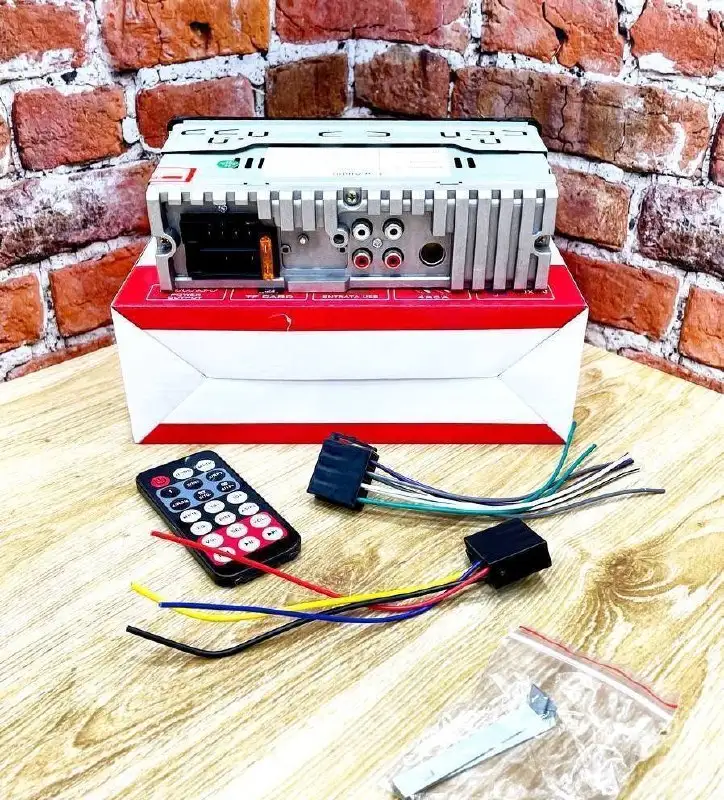 Продам магнитолу 1 din с Bluetooth, Aux, USB/SD - Автомагнитолы (Электроника) в Владивосток