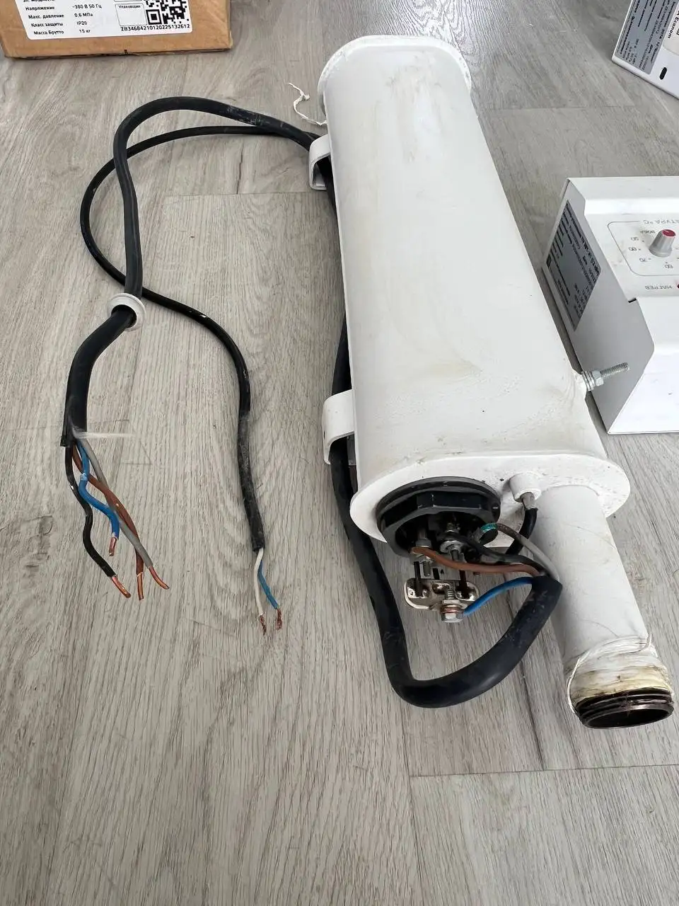 Продам электрокотёл ZOTA Econom 12 кВт 380 В б/у - Отопление (Для дома и дачи) в Владивосток