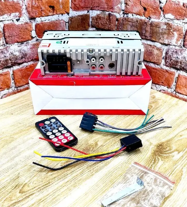 Продам магнитолу 1 din - Для дома и дачи в Владивосток