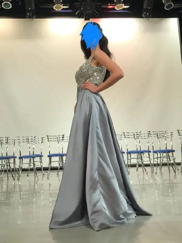 Продам выпускное платье - Платья (Одежда) в Владивосток