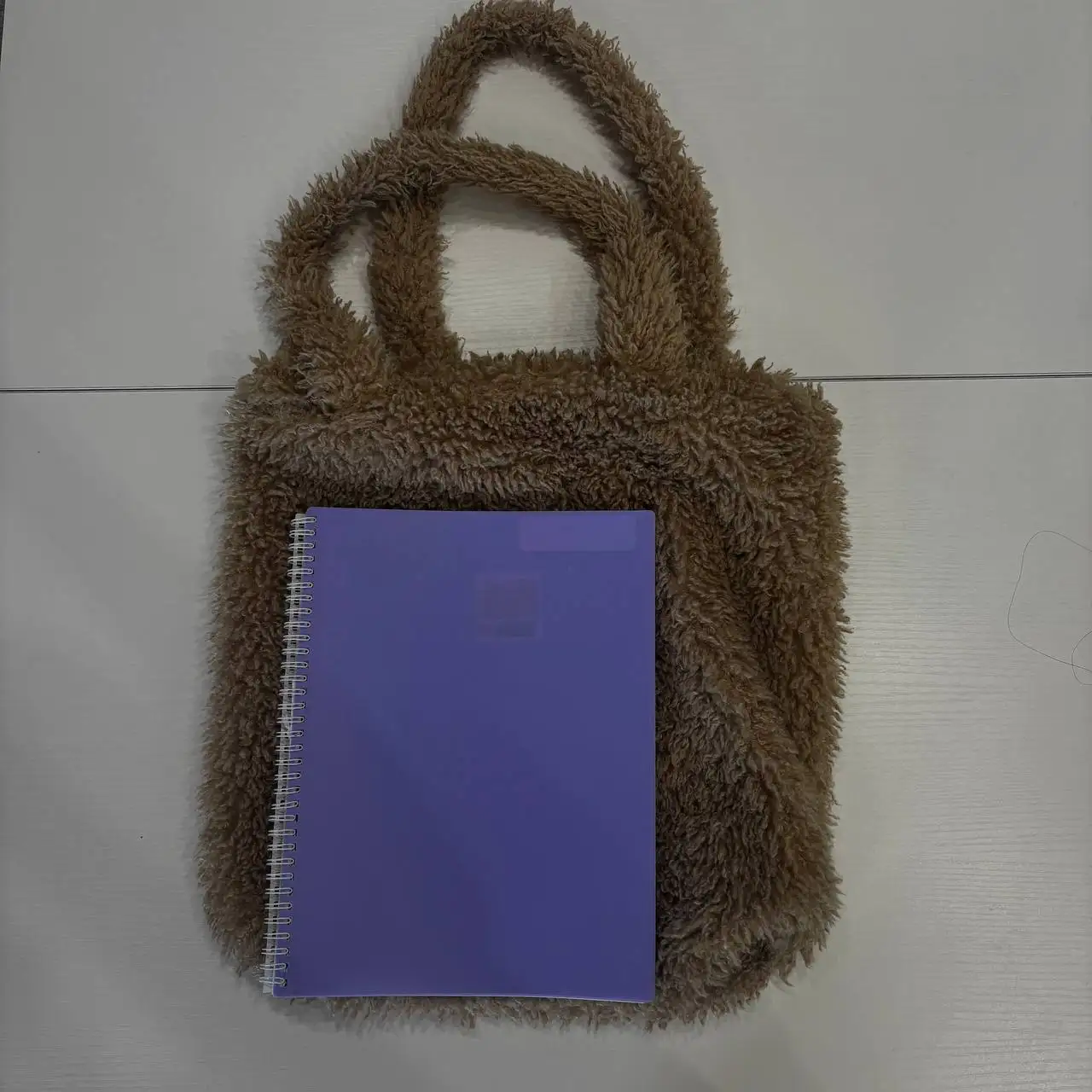 Сумка шоппер плюшевая меховая бежевая - Сумки (Одежда) в Владивосток