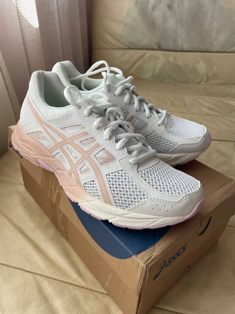 Кроссовки женские ASICS новые 38-39 - Обувь (Одежда) в Владивосток