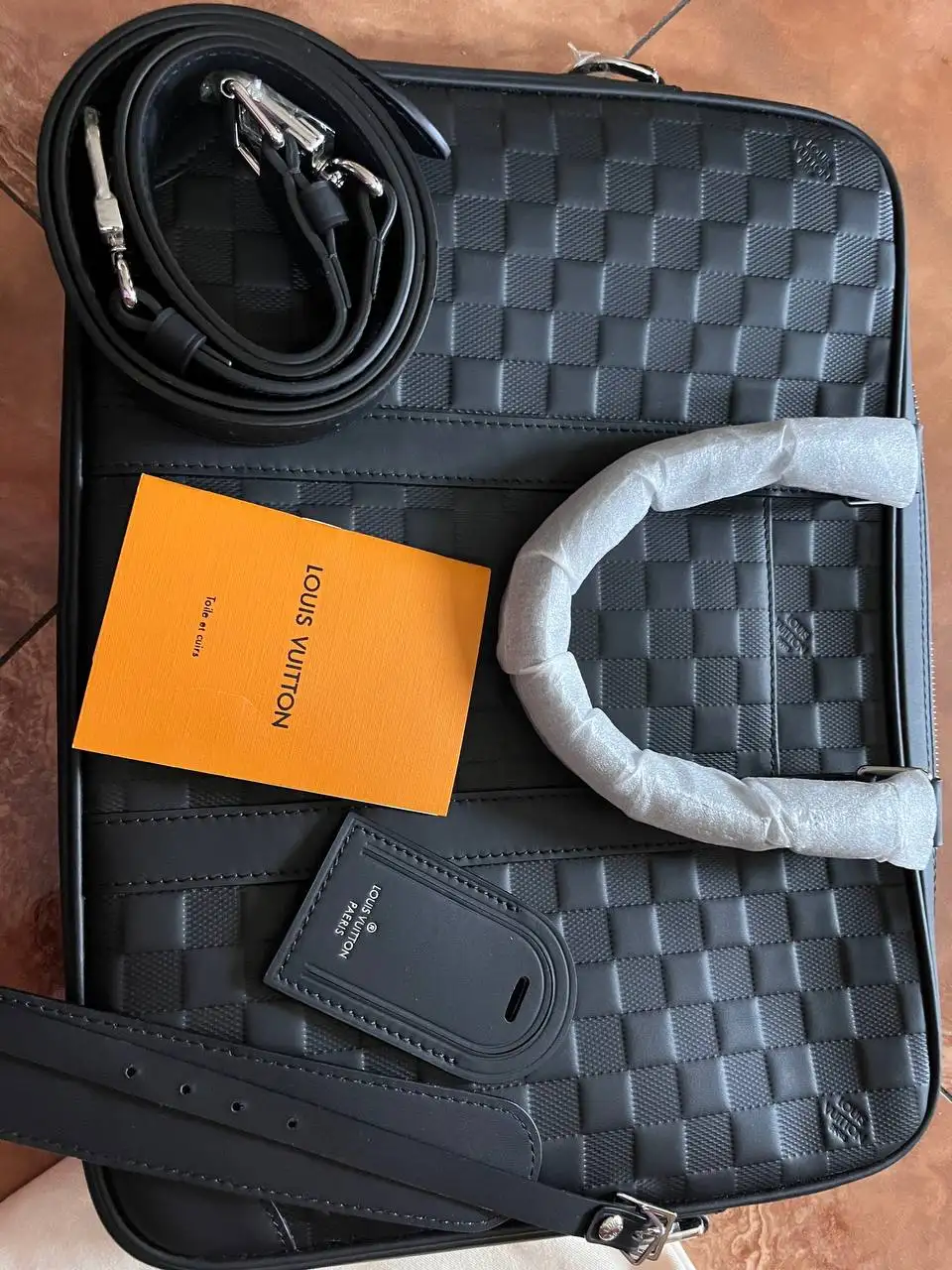 Подделка Fendi Monaco? - Одежда в Владивосток