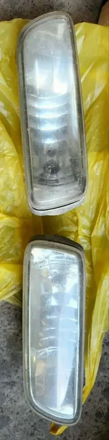 Продам противотуманные фары на Toyota Noah CR50G - Кузовные детали в Владивосток