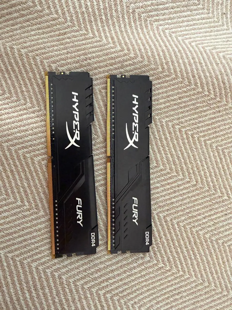 Оперативная память HyperX Fury DDR4 16GB 3000MHz - Оперативная память (Электроника) в Владивосток