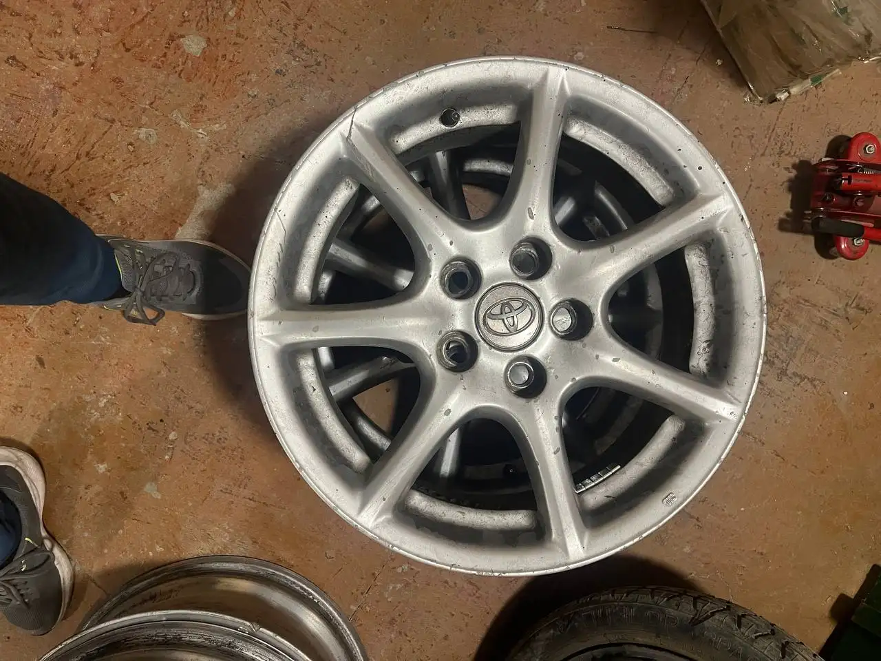 Продам литьё Toyota R17 17x7J - Дорожные колёса (Авто) в Владивосток