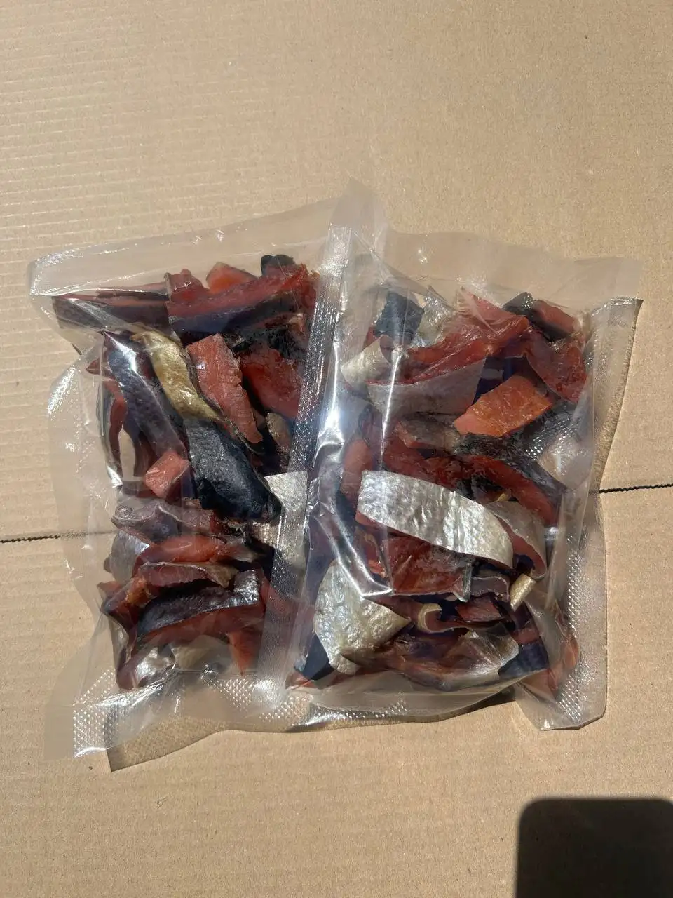 Продажа рыбы (зубарь, кета холодного копчения) - Продукты питания (Барахолка) в Владивосток