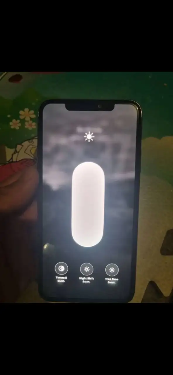 iPhone 11 Pro Max и Samsung S21 5G - Смартфоны и аксессуары (Электроника) в Владивосток