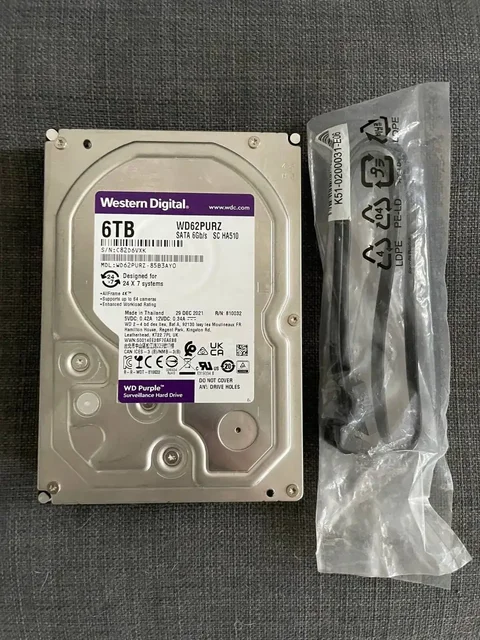 6 ТБ жесткий диск WD Purple Surveillance и оперативная память Goodram Iridium White - Строительная техника в Владивосток