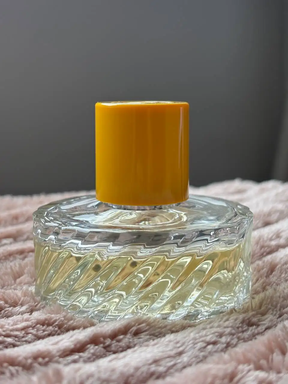 Продам Vilhelm Parfumerie Morning Chess 50 мл - Парфюмерия (Красота и здоровье) в Владивосток