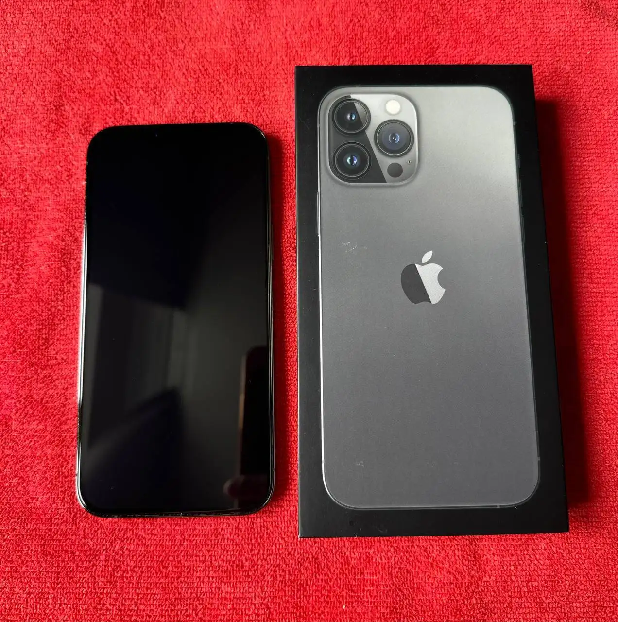 Продам iPhone 13 Pro Max 256GB - Смартфоны (Электроника) в Владивосток