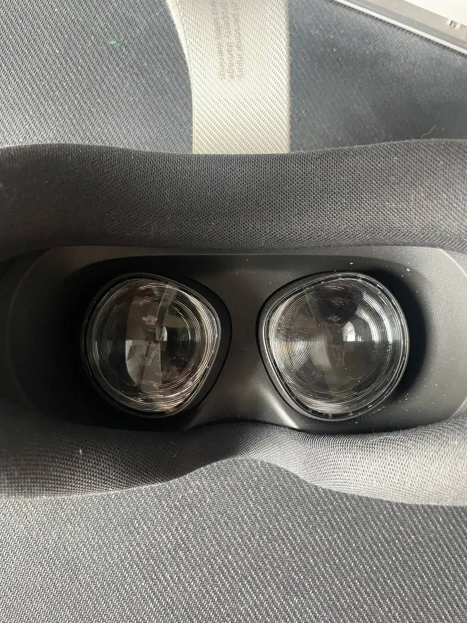 Meta Quest 3S 128 GB VR-шлем с расширенной комплектацией - VR и аксессуары (Электроника) в Владивосток