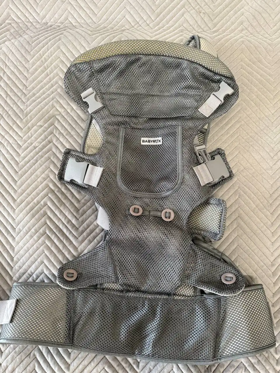 Продам эргорюкзак Babyrox - Рюкзаки и переноски (Товары для детей) в Владивосток