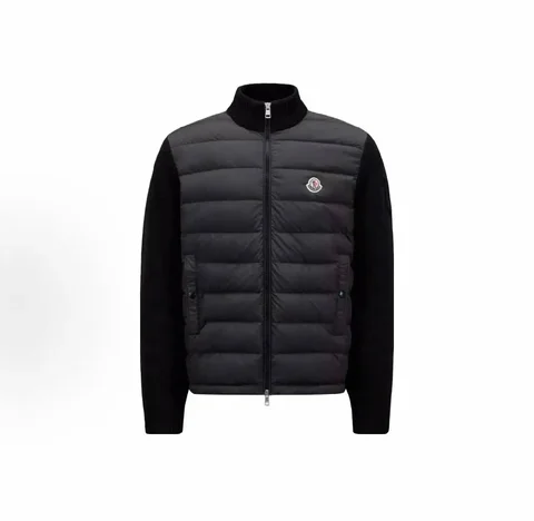 Продам оригинал Moncler, размер L - Спецодежда в Владивосток