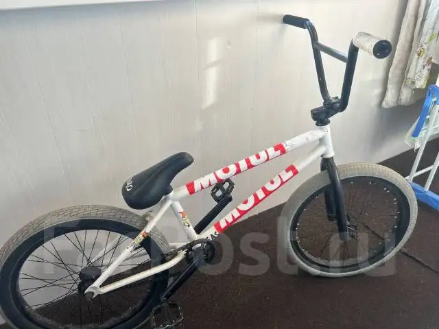 Продам велосипед BMX Haro - Велосипеды (Хобби и отдых) в Владивосток