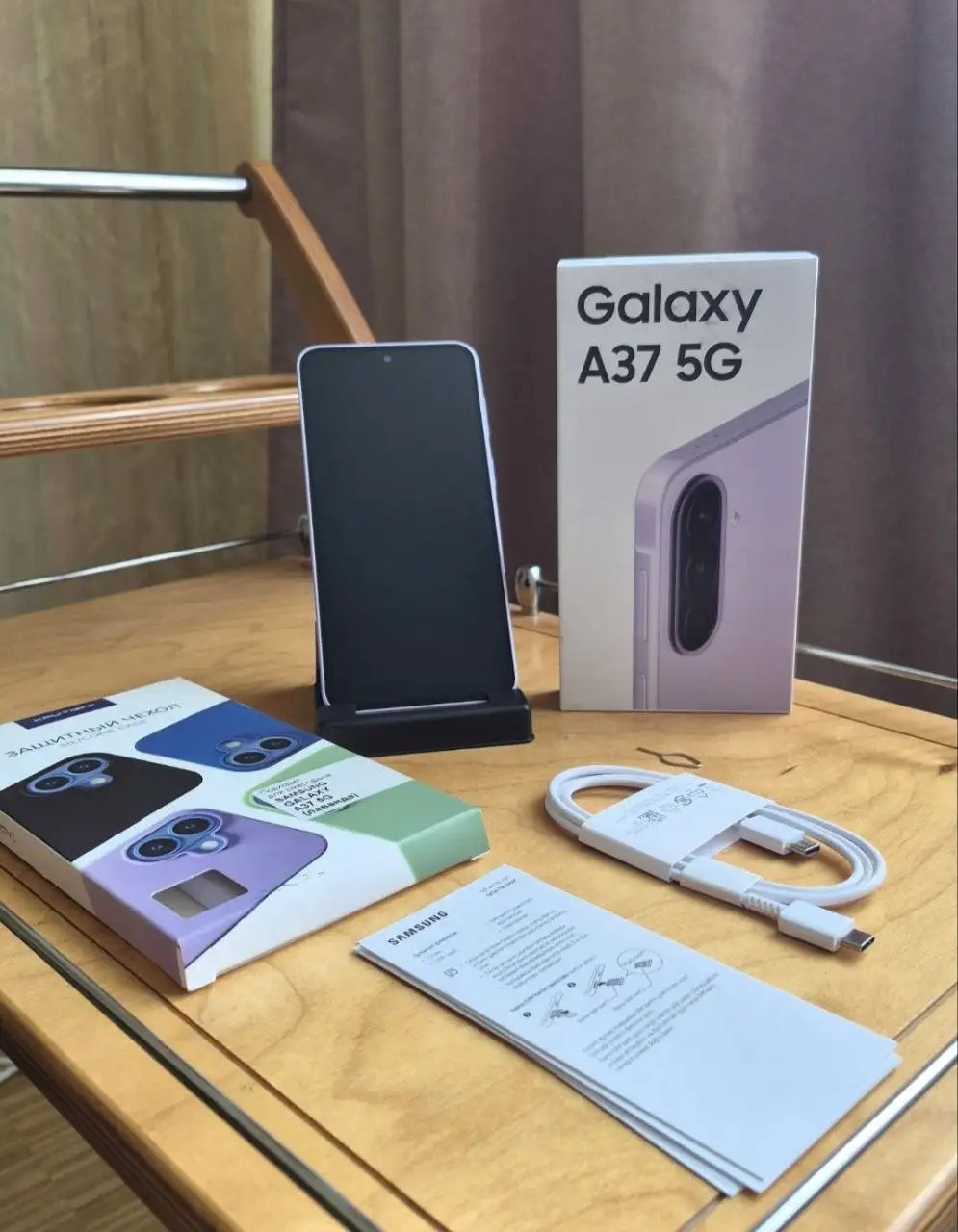 Продам Новый Samsung Galaxy A37 128GB - Мобильные телефоны (Электроника) в Владивосток