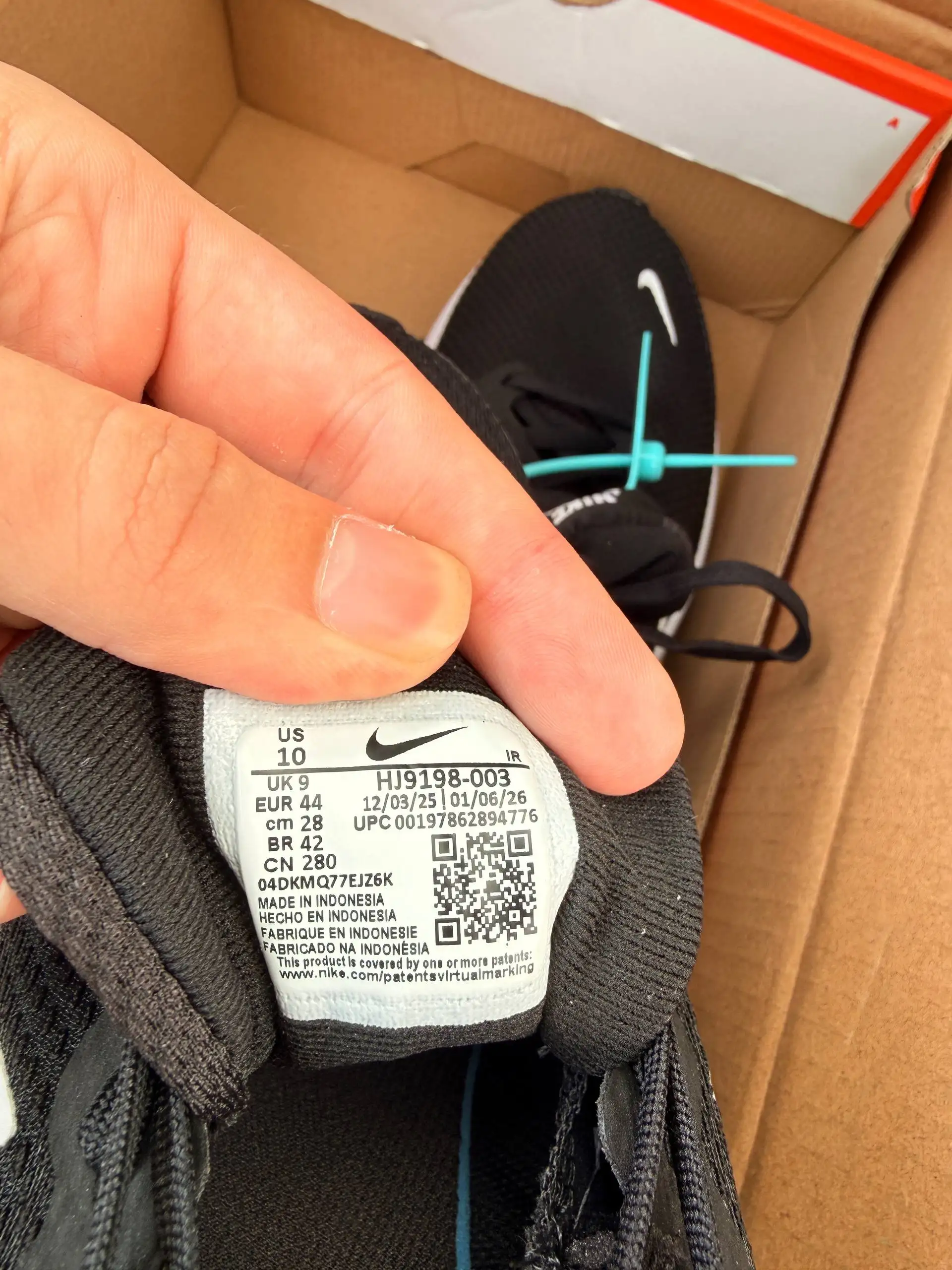 Новые кроссовки Nike Revolution 8 - Обувь (Одежда) в Владивосток
