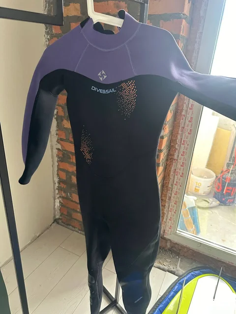 Продам гидрокостюм Dive-Sail 3мм XS - Спортзал в Владивосток