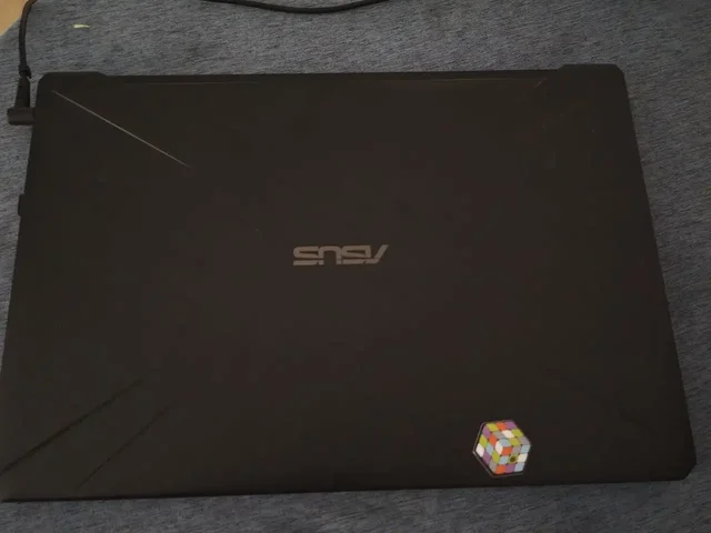 Продам игровой ноутбук Asus - частное объявление в Владивосток