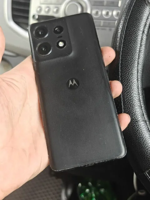 Motorola edge 50 pro - частное объявление в Владивосток
