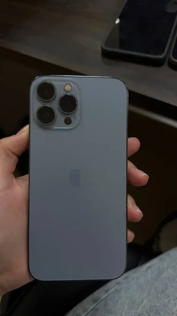 Продам iPhone 13 Pro Max - частное объявление в Владивосток