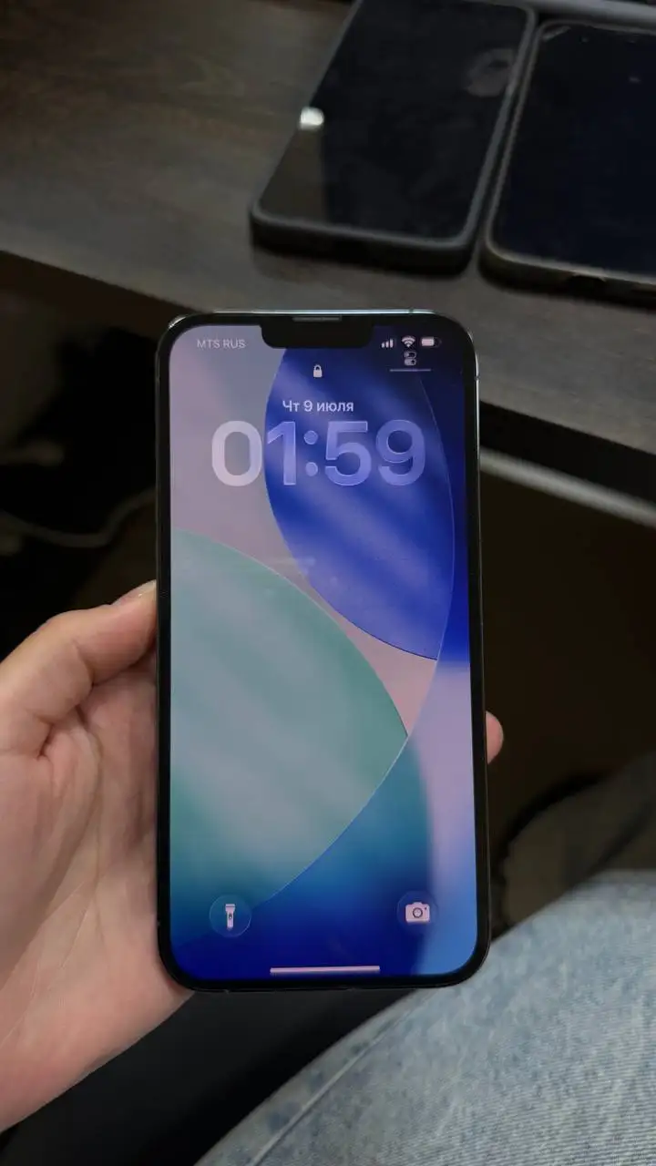 Продам iPhone 13 Pro Max - Мобильные телефоны и аксессуары (Электроника) в Владивосток