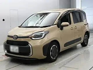 Toyota Sienta 2023 из Японии во Владивосток - Легковые автомобили (Авто) в Владивосток